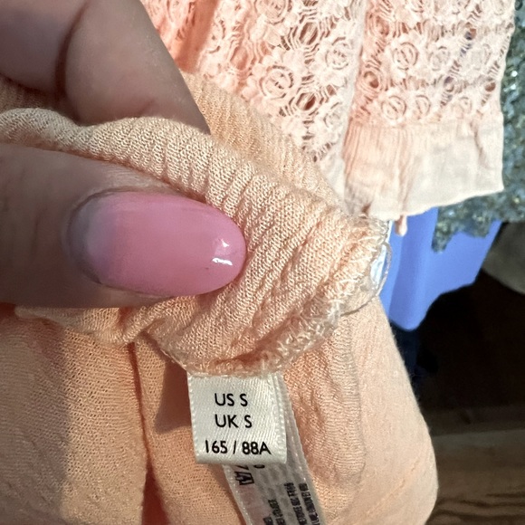 Adorable Free People Romper - perfect for summer - Picture 5 of 5